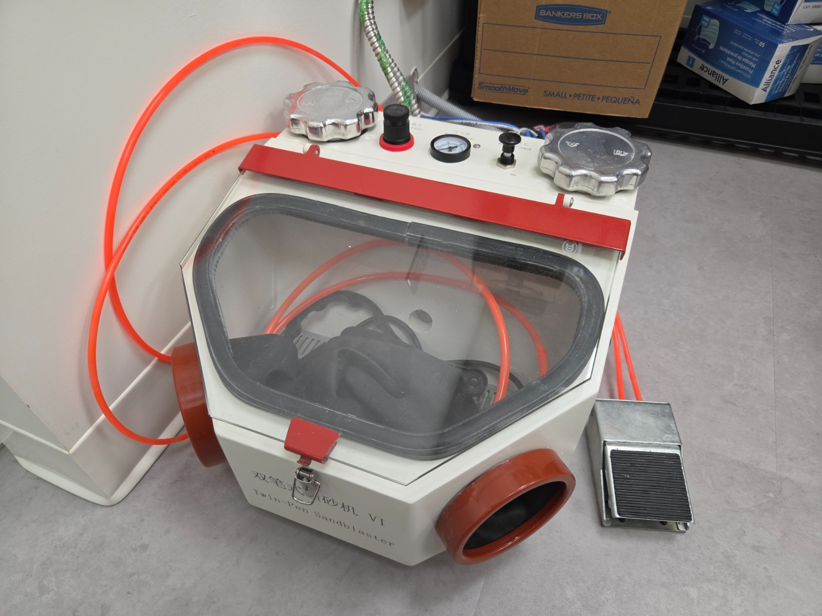 Dental Twin-pen Sandblaster Double Pen Sand Blaster Sand Blasting Unit + Lamp US