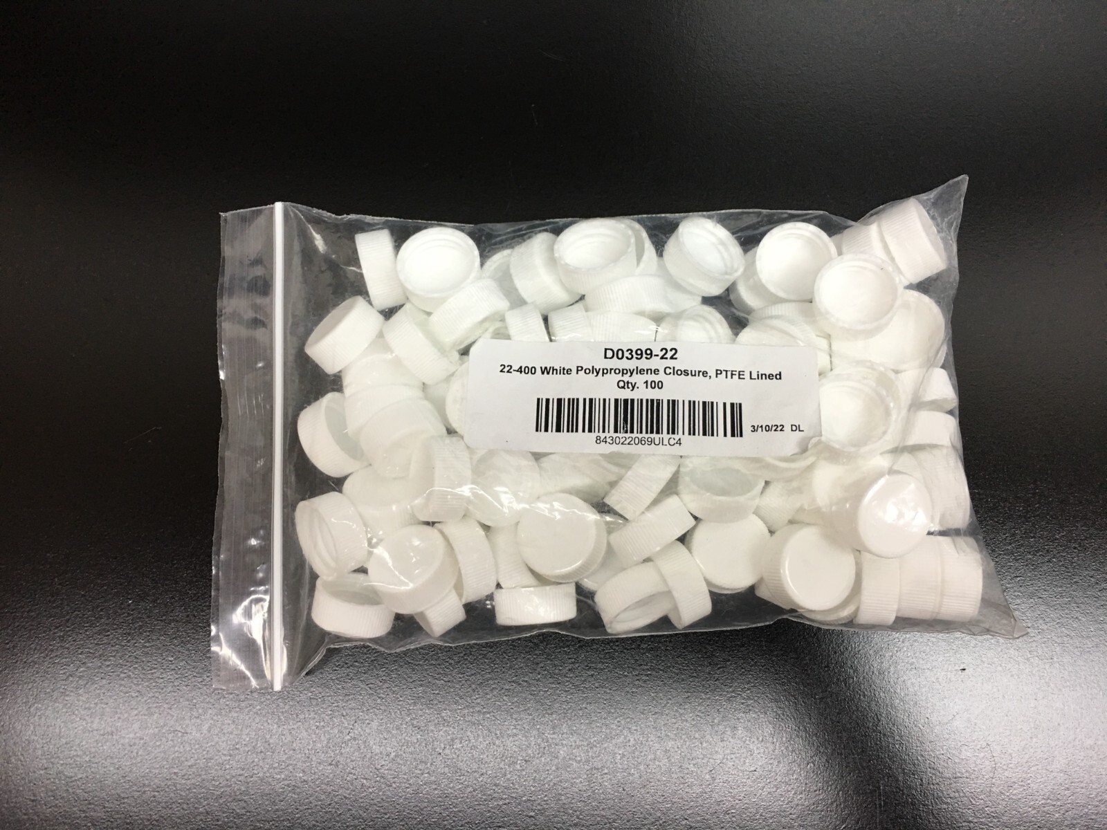 WHEATON Cat No 22-400 White Polypropylene Closure Bonded PTFE Lined Qty 100