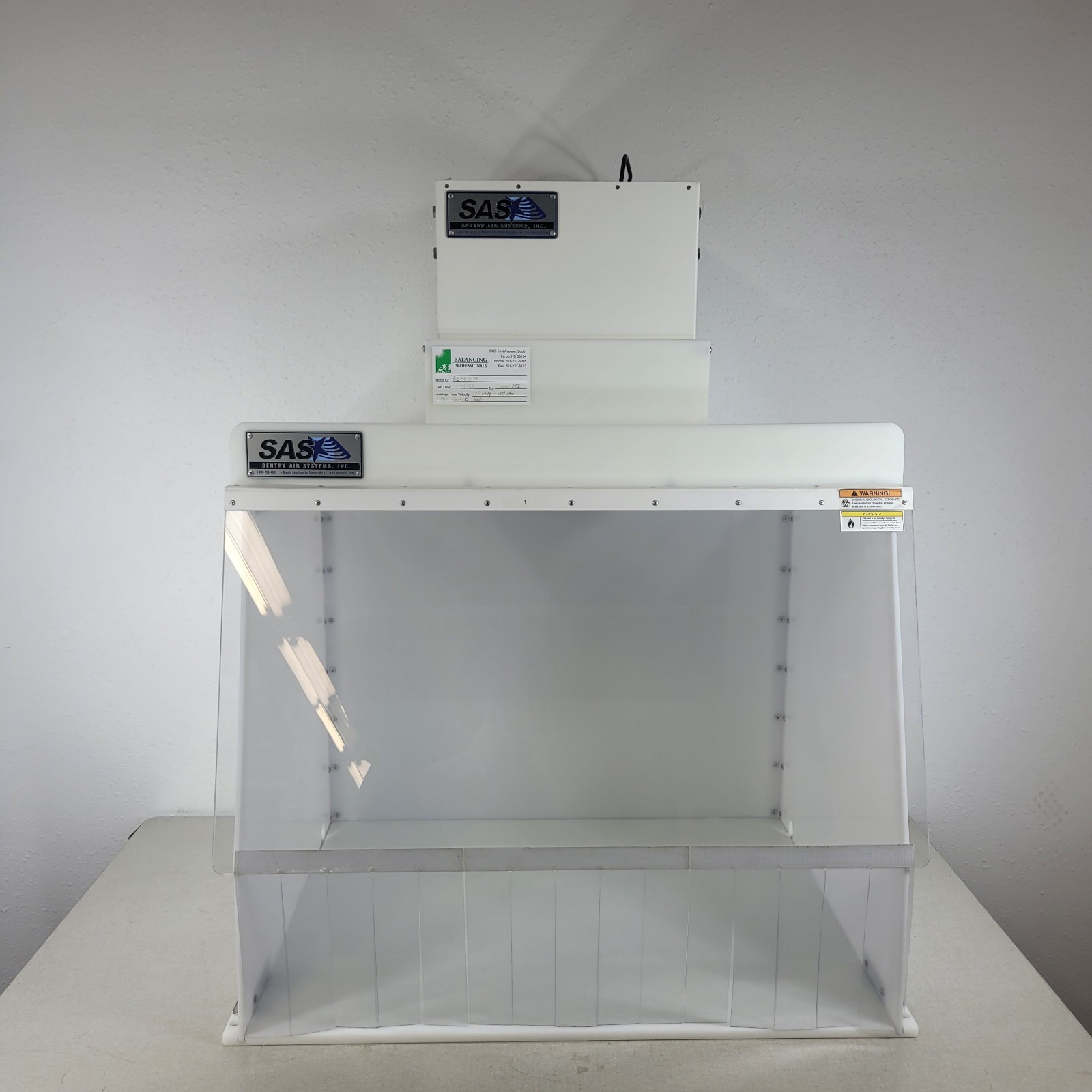 Sentry Air Systems SAS 30″ PCR Workstation Portable Clean Room Box ISO Class 100