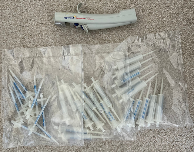 EPPENDORF/XSTREAM-Repeater Electronic Dispenser + Free 80 Syringes (1, 5, 10ml)