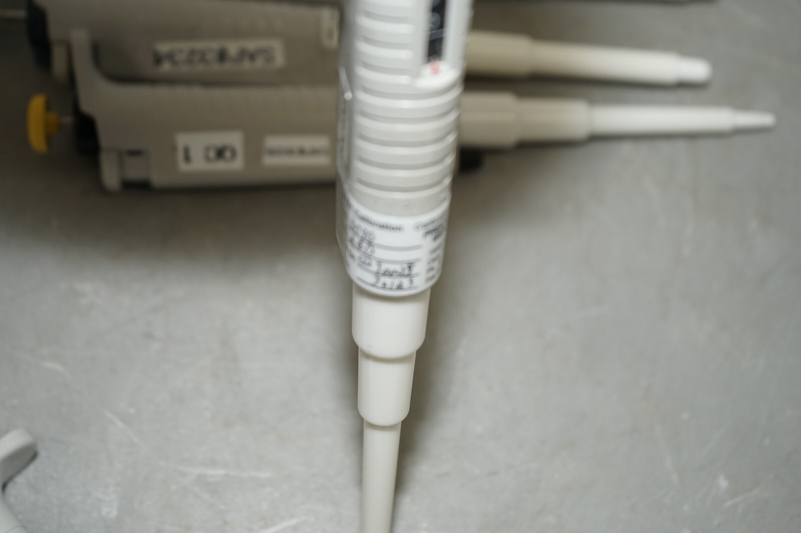 ^ Lot 5x Oxford Autoclavable Pipettes 10-100uL 100-1000uL #X4714