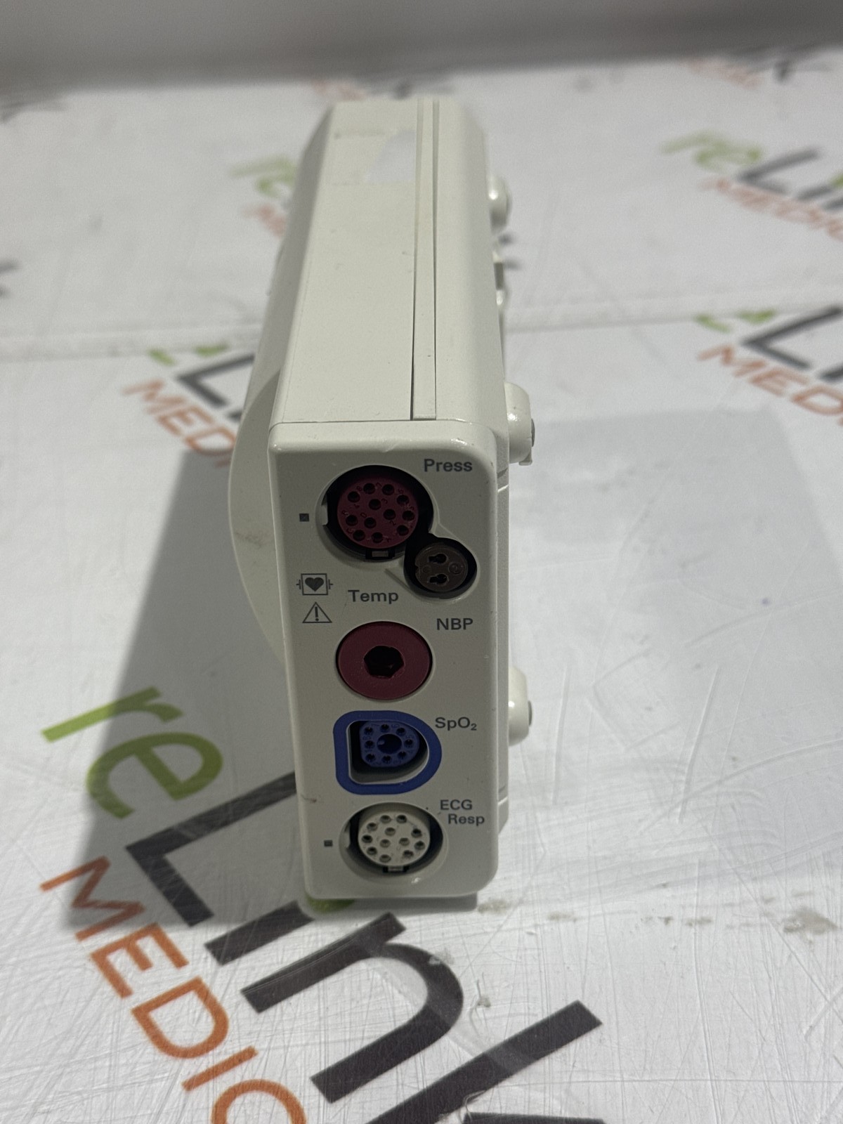 Philips M3001A-A04C06 OxiMax SpO2, NIBP, ECG, Temp, IBP MMS Module