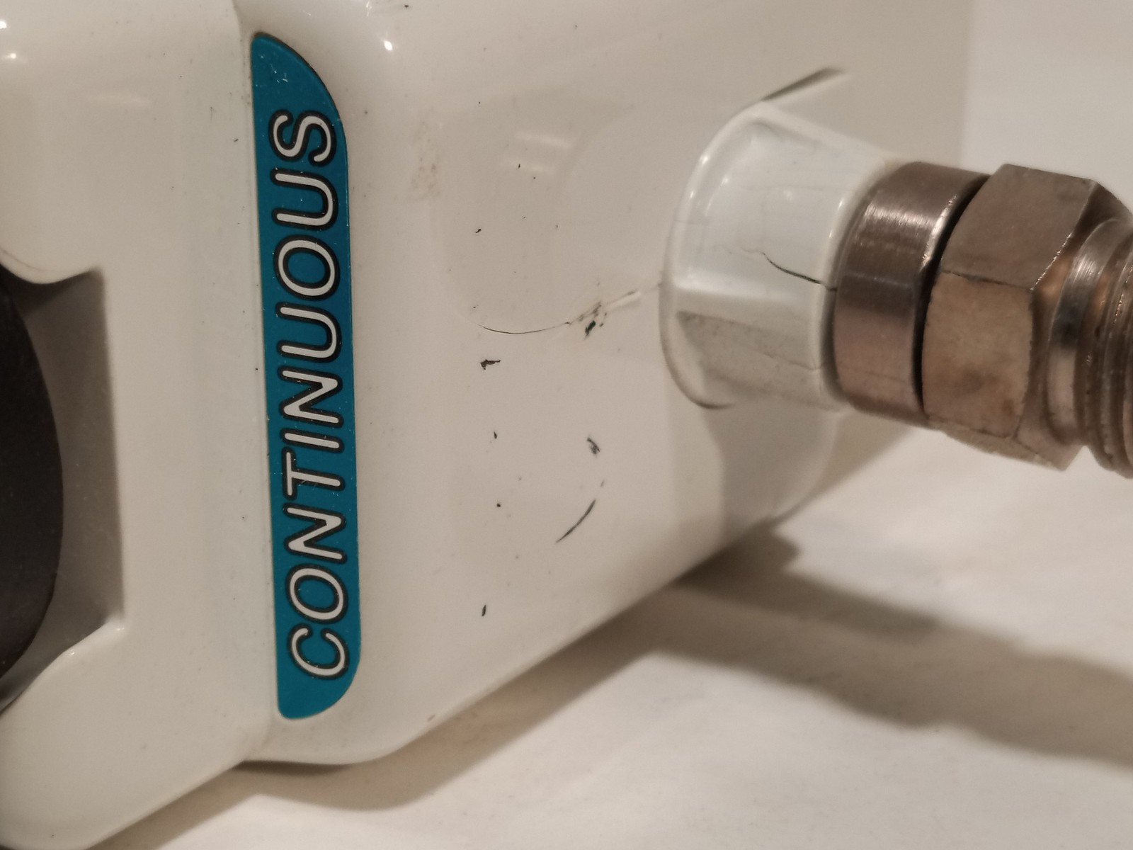 Allied Vacutron Chemetron Continuous Suction Regulator Medical Vacuum Gauge