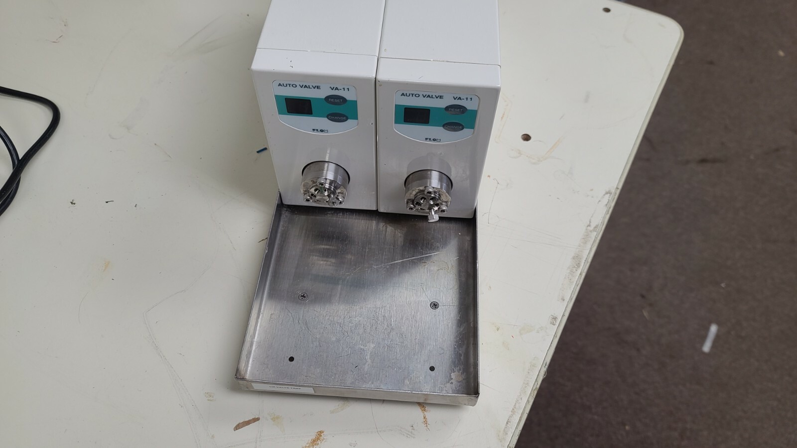 2 FLOM LC Valves Automatic Valve Units VA-11 HPLC VA-11-312 [C4S3]