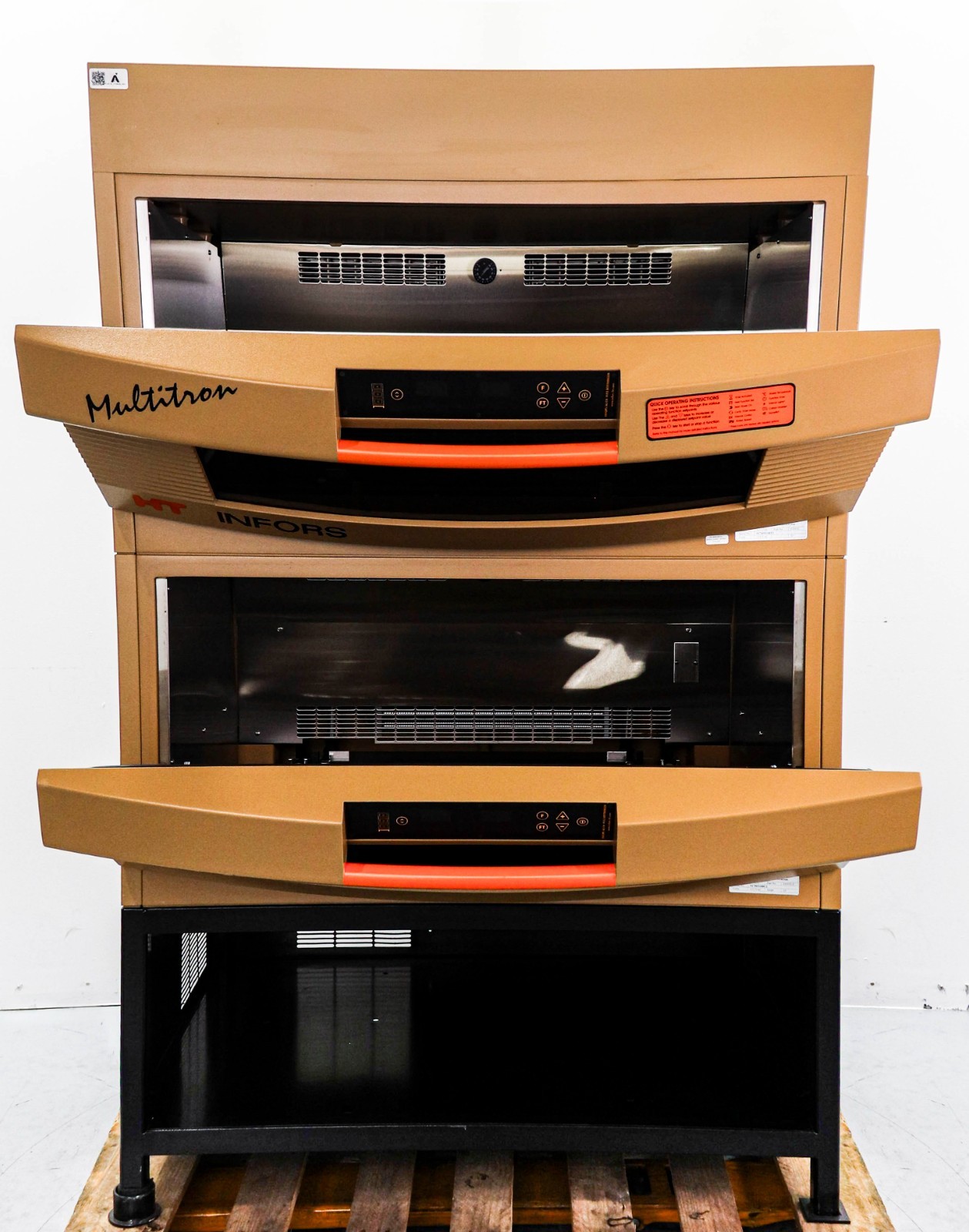 HT Infors Multitron AJ125TC double stacked incubator 110102