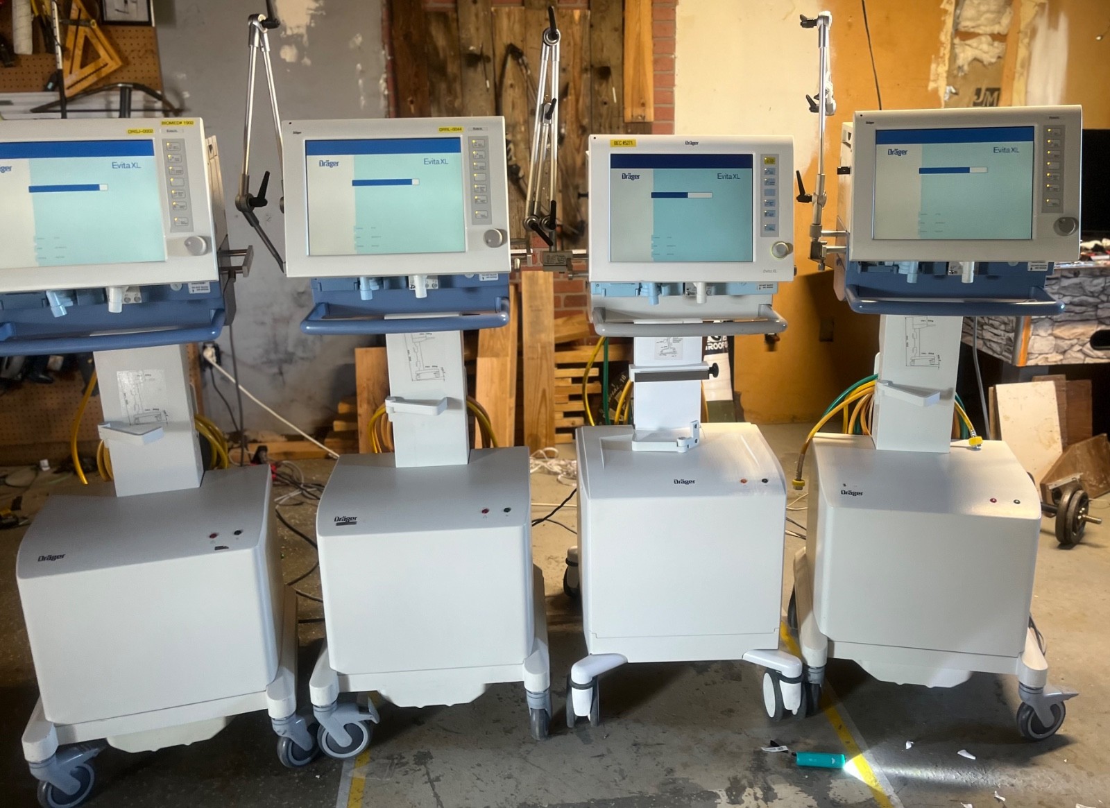 EVITA XL DRAGER VENTILATORS w/ compressor, LOT SALE, 48 flow sensors & more