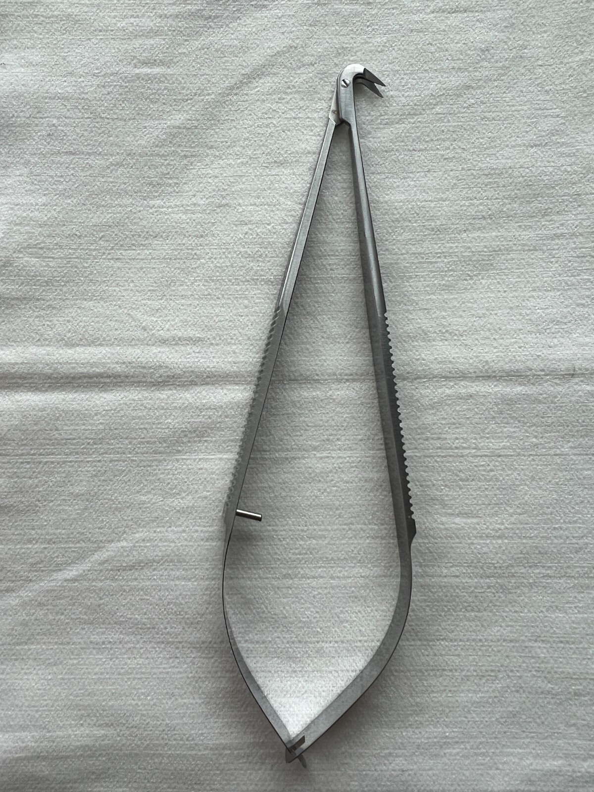 Pilling Surgical 357691 Micro Vascular Angled Scissors 120 Degree 7 mm X 6-1/4″
