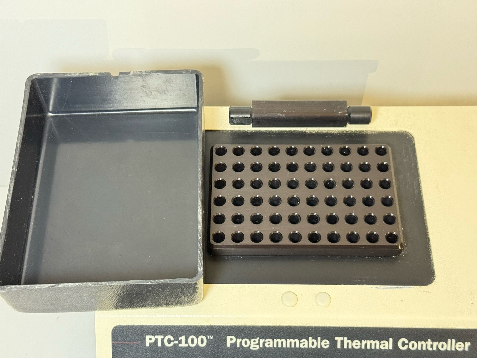 MJ Research PTC-100 Programmable Thermal Controller PCR Cycler