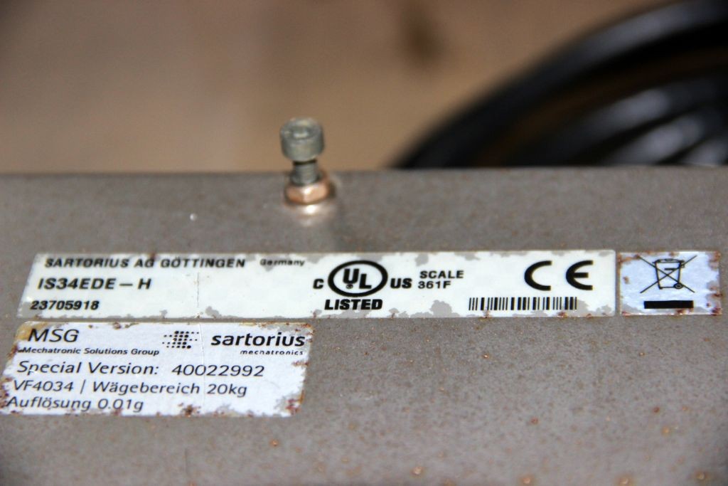 Sartorius Combics 1 Plus Weighing Terminal With 34 kg Weighing Platform