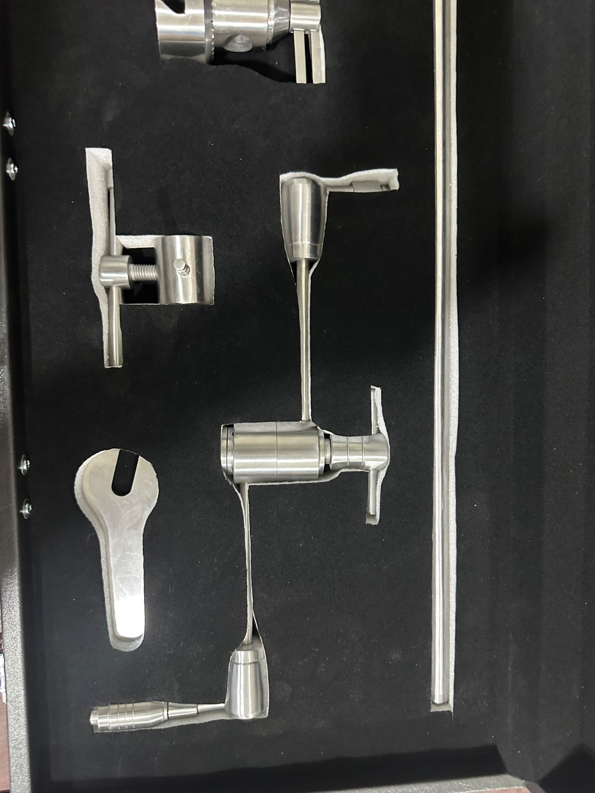 Martin Arm Retractor Set – Table Mounted Surgical Retractor System