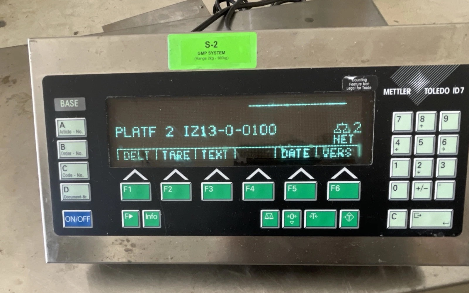 METTLER TOLEDO MODEL 2097 SCALE PLATFORM & ID7 WEIGHING TERMINAL 0.05-400LBS RAN