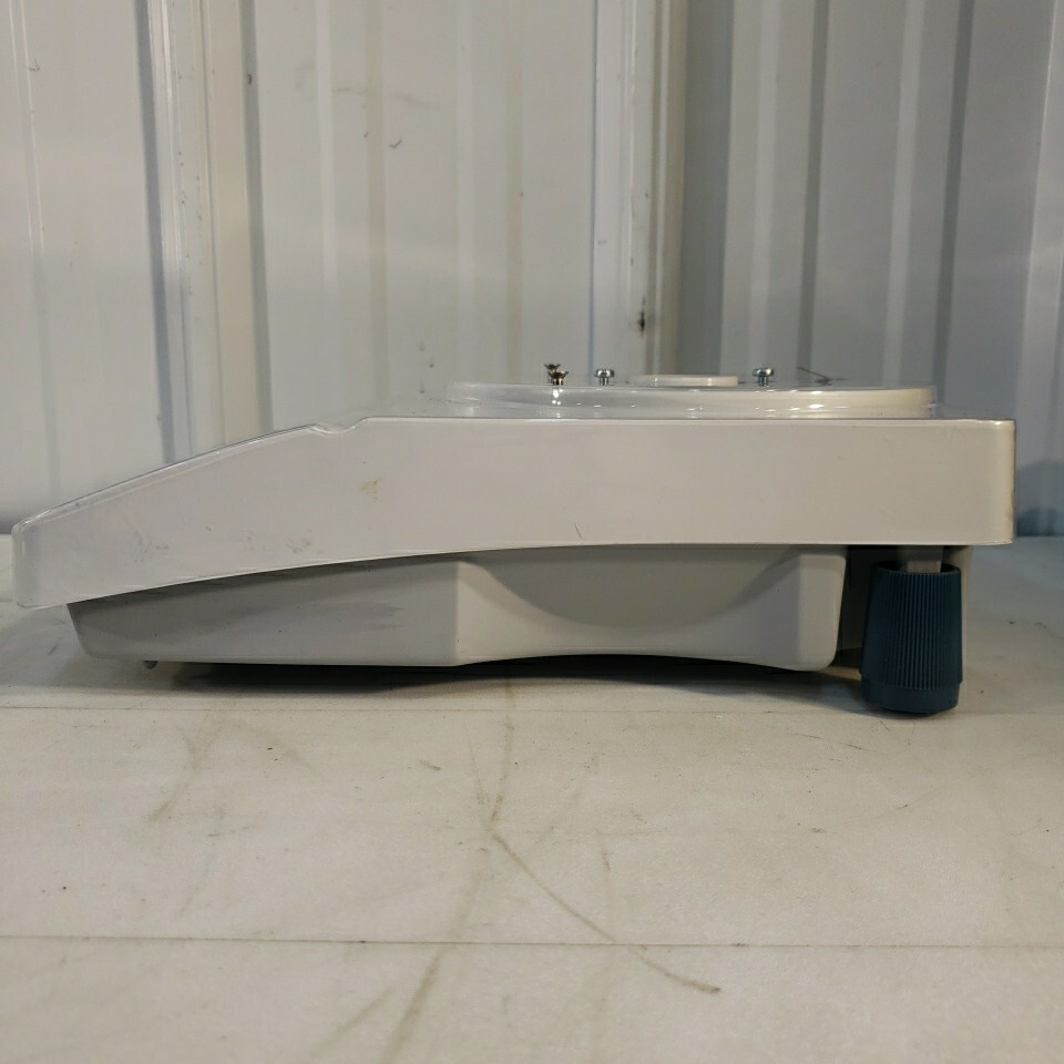Ohaus Adventurer Balance Scale 120V AR0640 65g Max 0.0001g Step