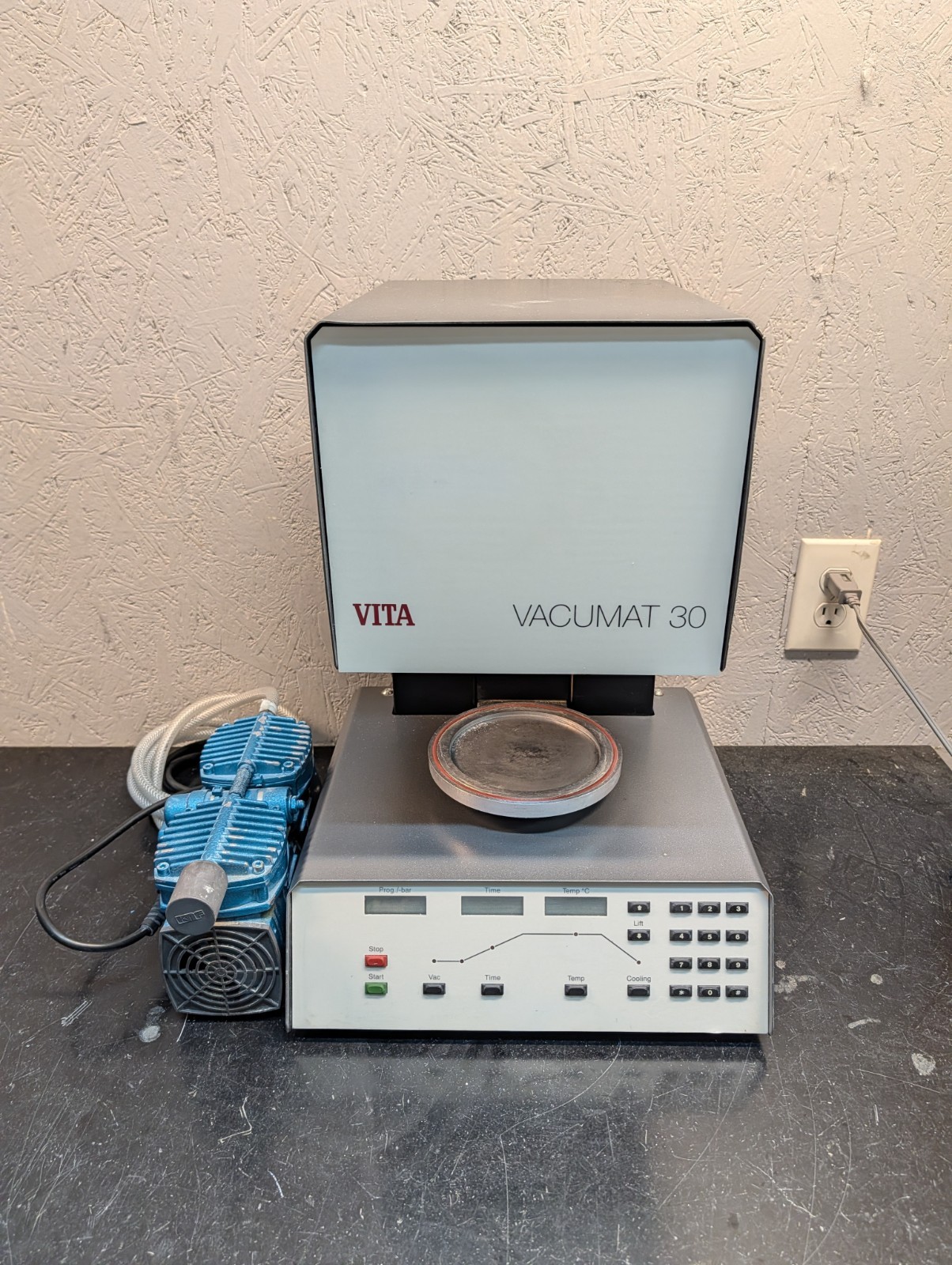 VITA VACUMAT 30 Dental Furnace with KNF Neuberger Vacuum Pump