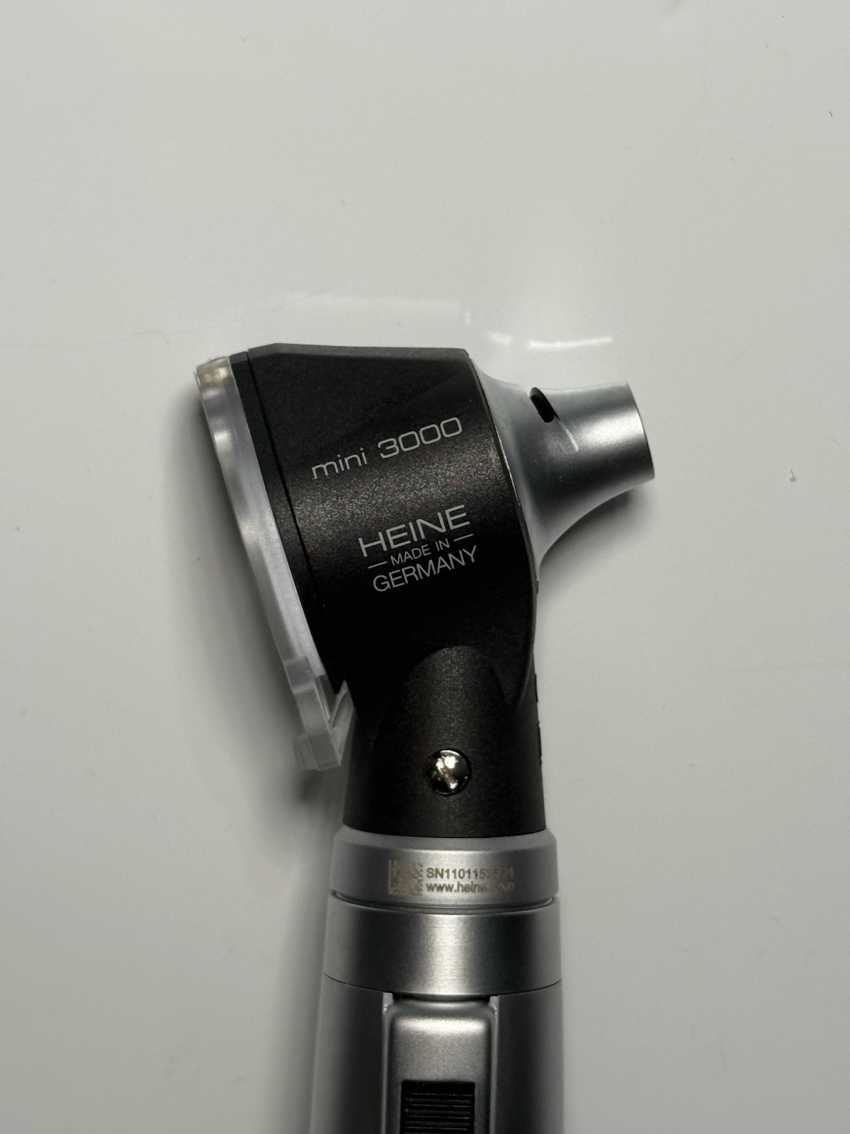 Heine Mini 3000 Otoscope Medical Ear Diagnostic Scope Germany w/ Tips