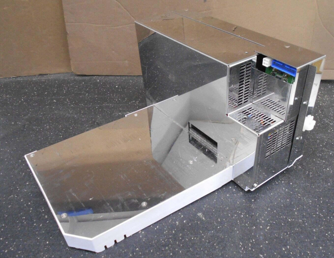 Agilent Technologies Product No G7167-60101 HPLC Sample Thermostat Cooler