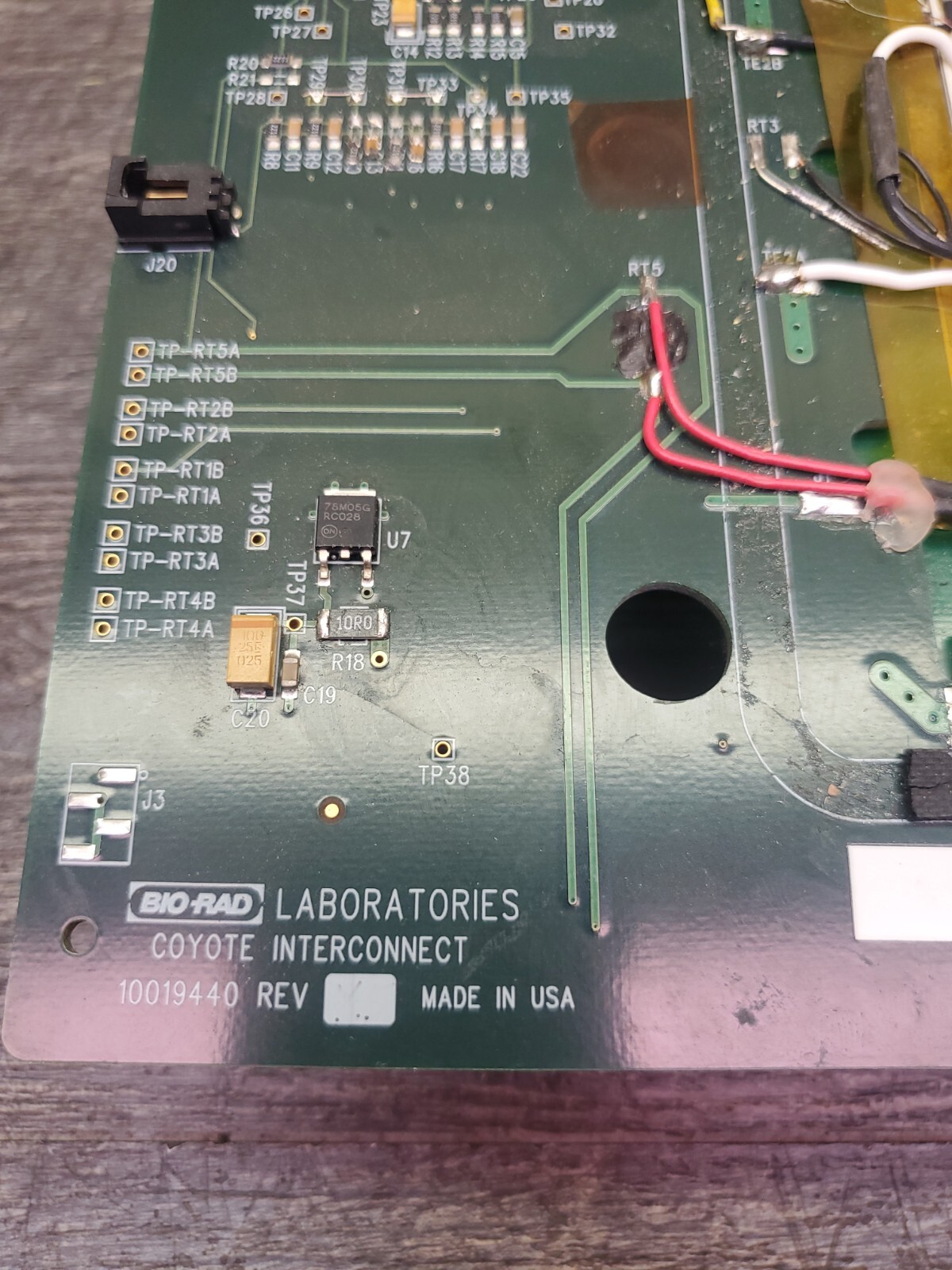 Bio-Rad T100 Coyote Interconect 140 Well Module Board Bio-rad T100
