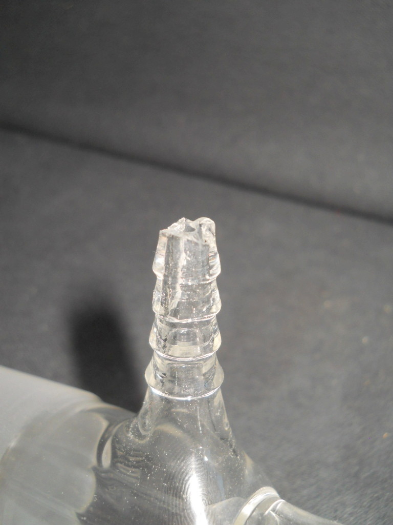 Kimax Lab Glass 29/42 Coarse Fritted 350mL Vacuum Buchner Filter Funnel, Damaged