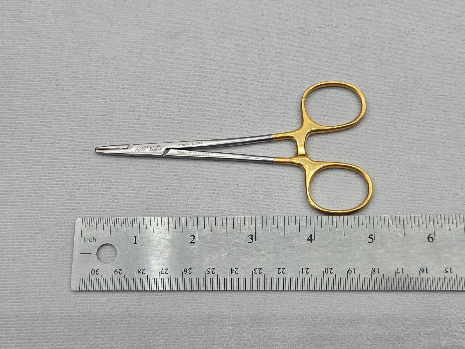 V. Mueller RH2561 Webster Smith Vital Needle Holder 4.75″ – Ultrasonic Cleaned
