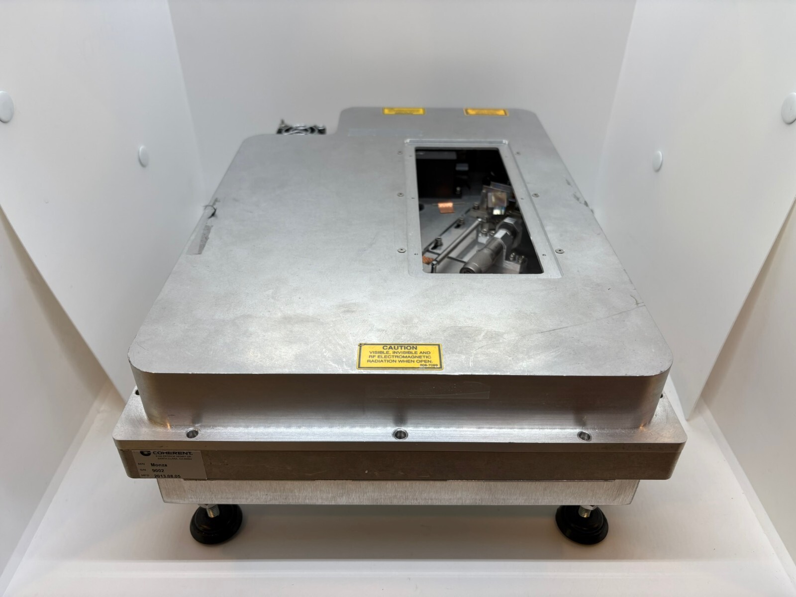 Coherent Monza Laser Includes 2X Optizone Modules – Unknown Functionality