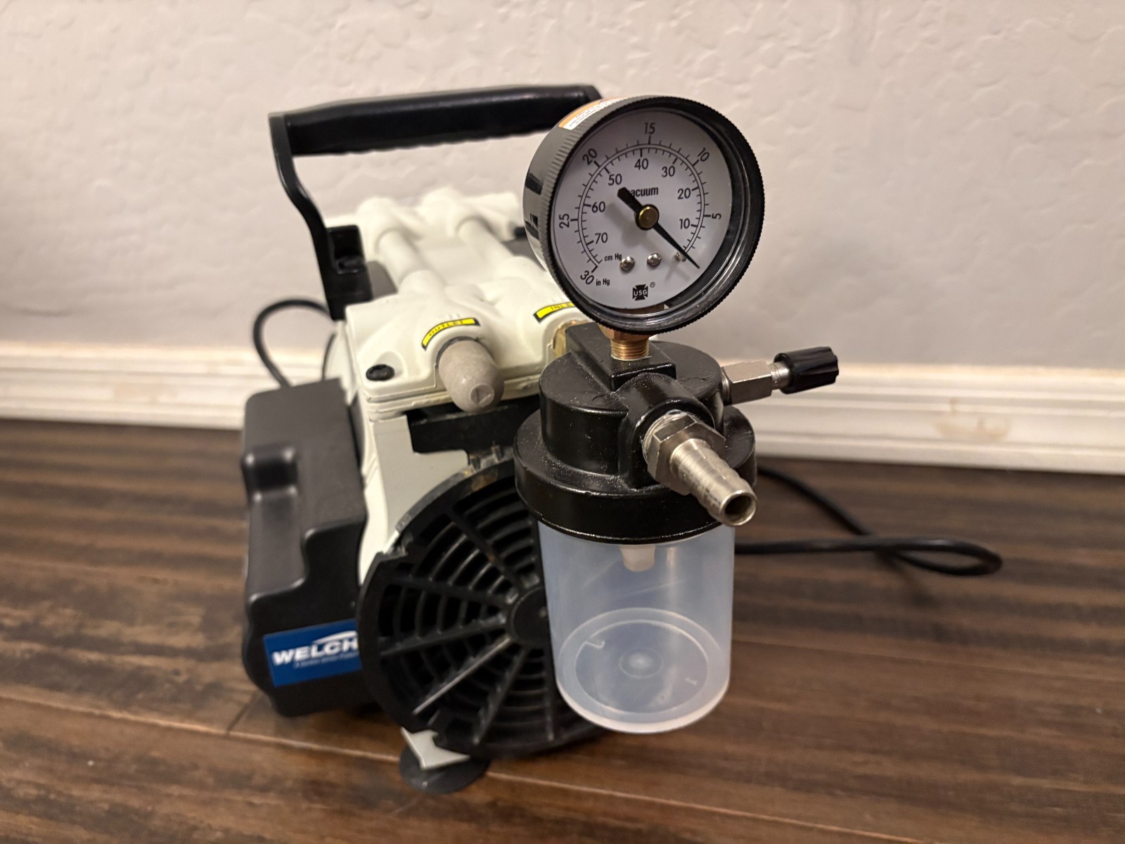 Welch 2567B-50 Vacuum Pump WOB-L Piston 100 LPM for Non-Corrosive U (3368329)