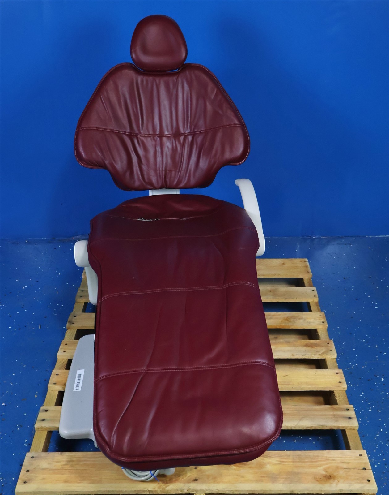 Adec 511 Dental Exam Chair with 3072 Delivery System Operatory Package
