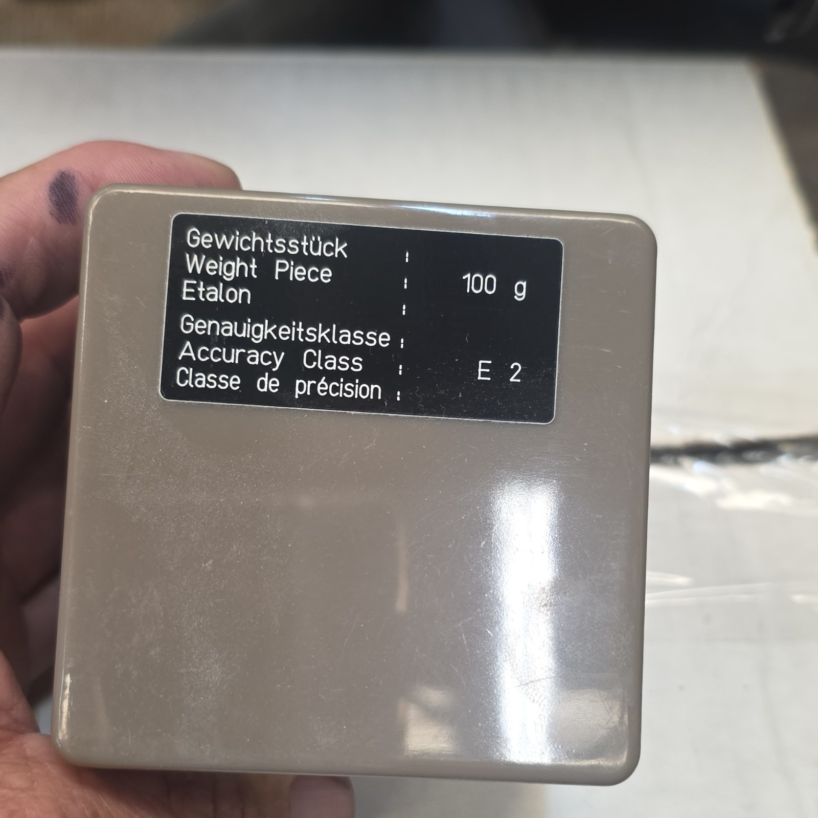 Mettler OIML E2 100 g Calibration Weight w/ Case, Biological Laboratory
