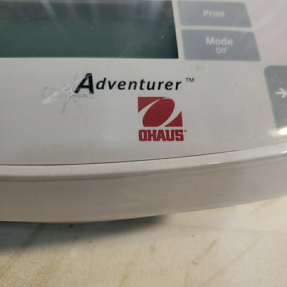 Ohaus Adventurer Balance Scale 120V AR0640 65g Max 0.0001g Step