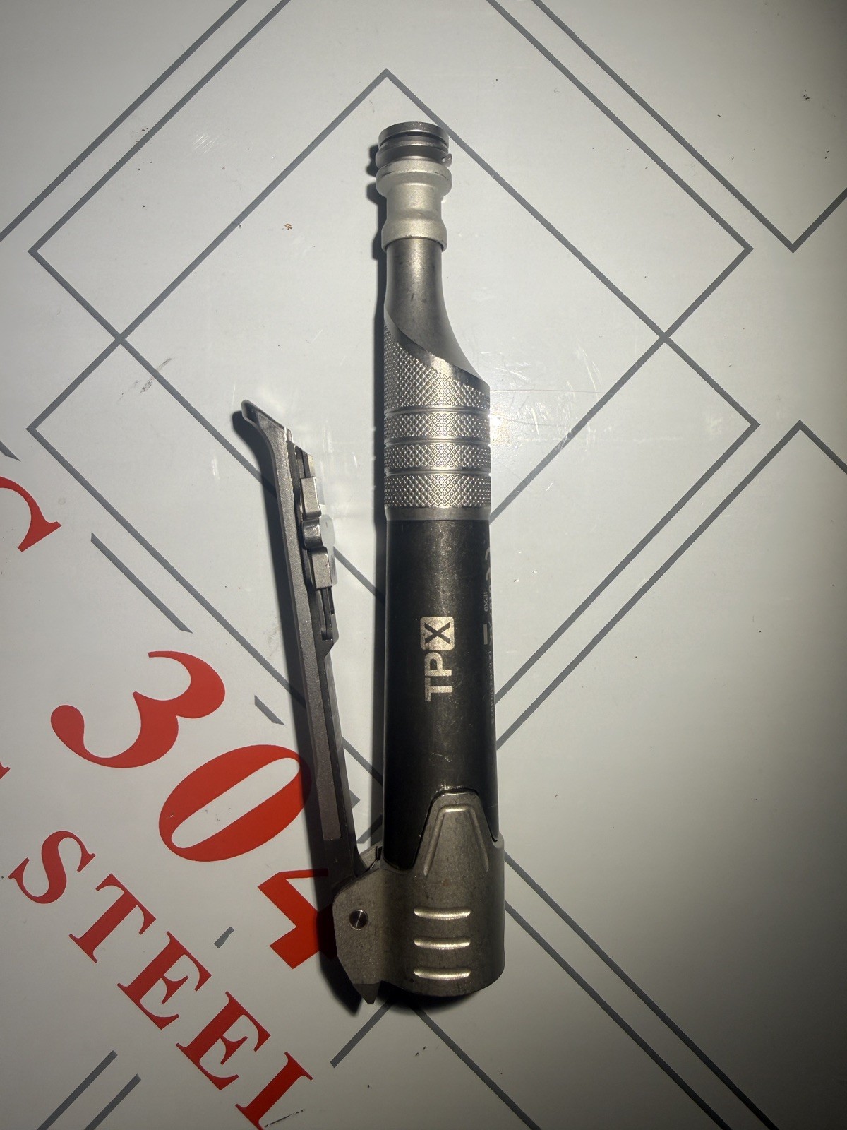 Stryker 7400-031-000 009 TPX Oscillating Saw Handpiece, Small Bone, Orthopedic