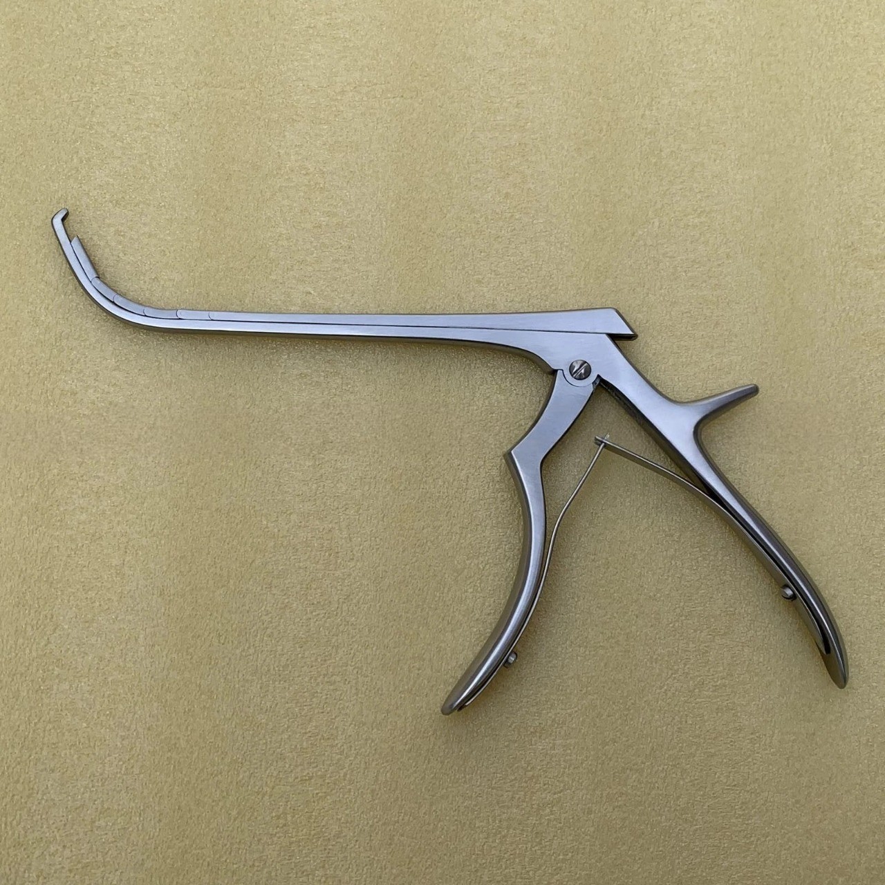Bayonet Kerrison Rongeurs 8″ 45° Curved Up 3 mm Surgical Orthopedic Instruments