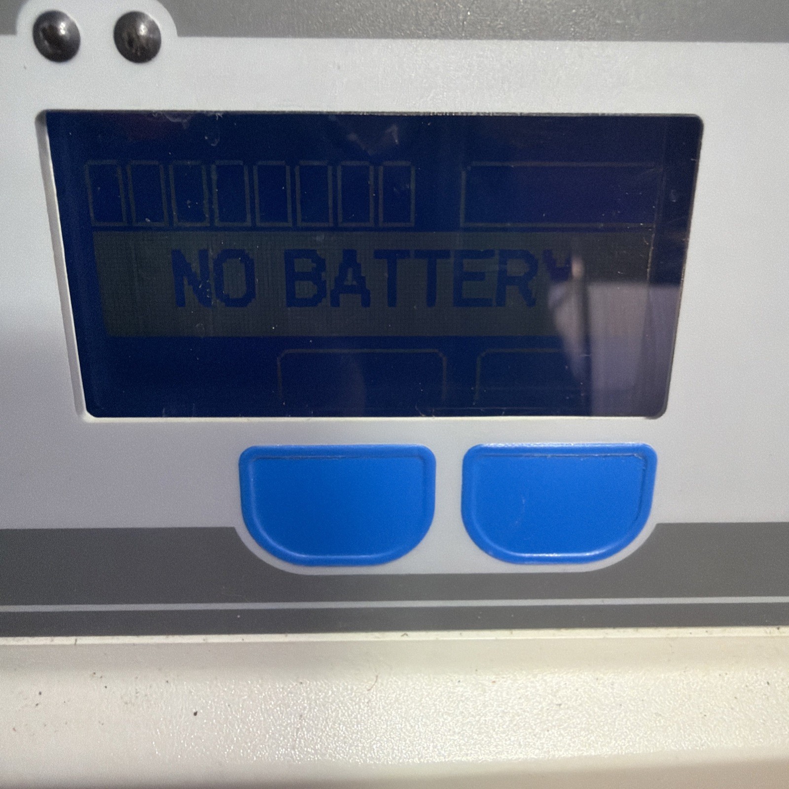 Stryker 6110-120 System 6 Battery Charger W/ 4 Charging Bays TESTED WARRANTY