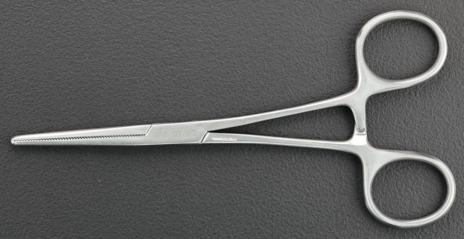Weck 476100 Mayo-Pean Forceps, Serrated, Straight, 5-5/8″ – Ultrasonic Cleaned