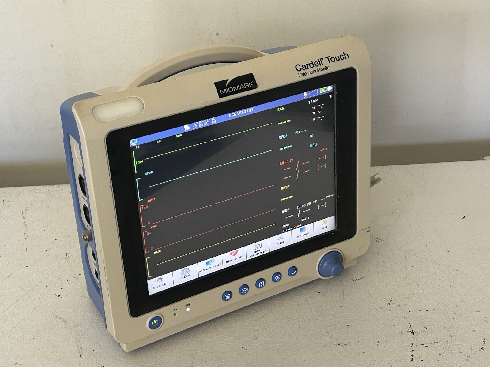 Cardell Touch Midmark 8013-003 Veterinary Vitals Monitor Printer Door Problem