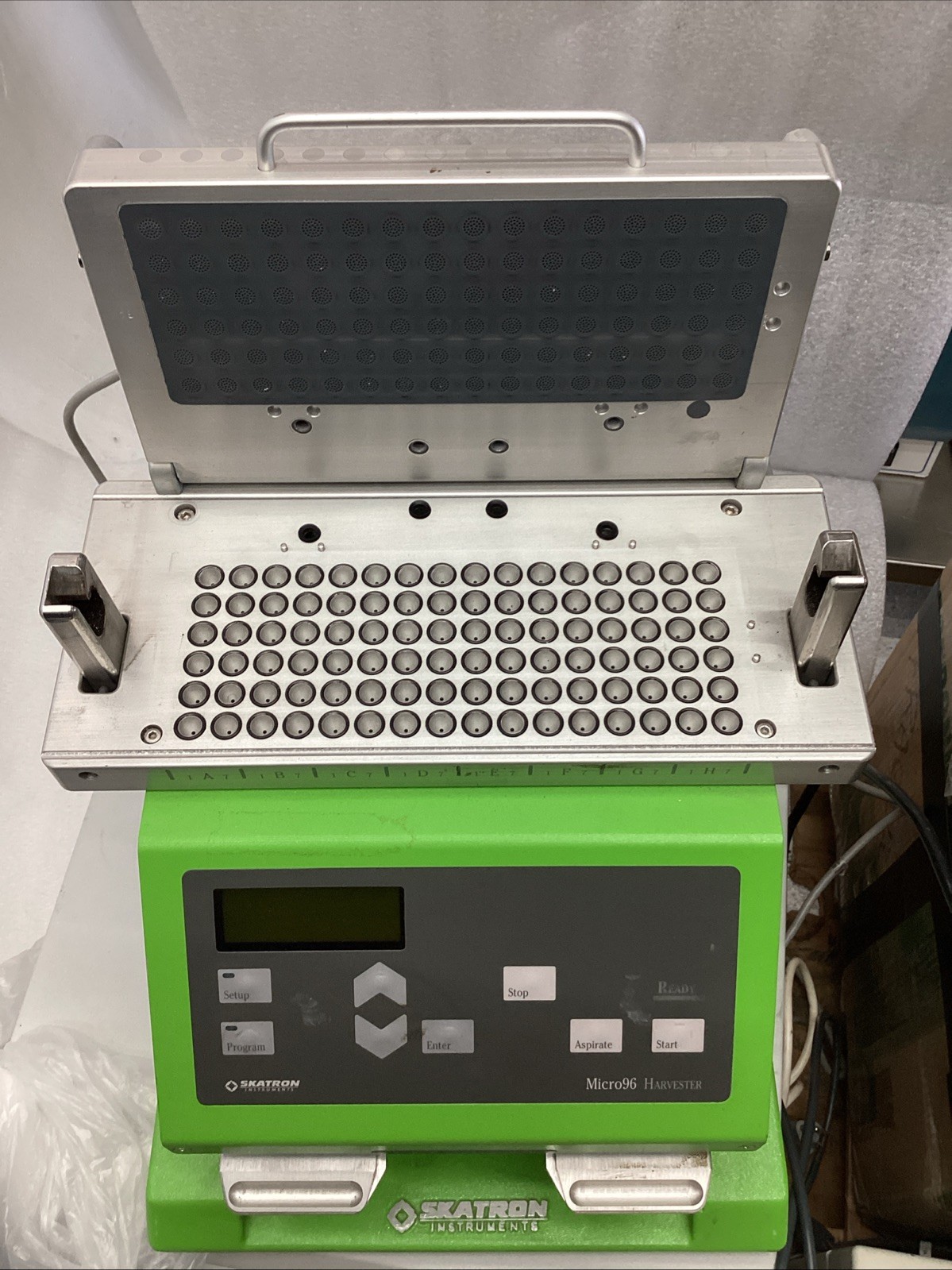 Skatron Instruments Micro96 Harvester 110V 150W 50/60Hz