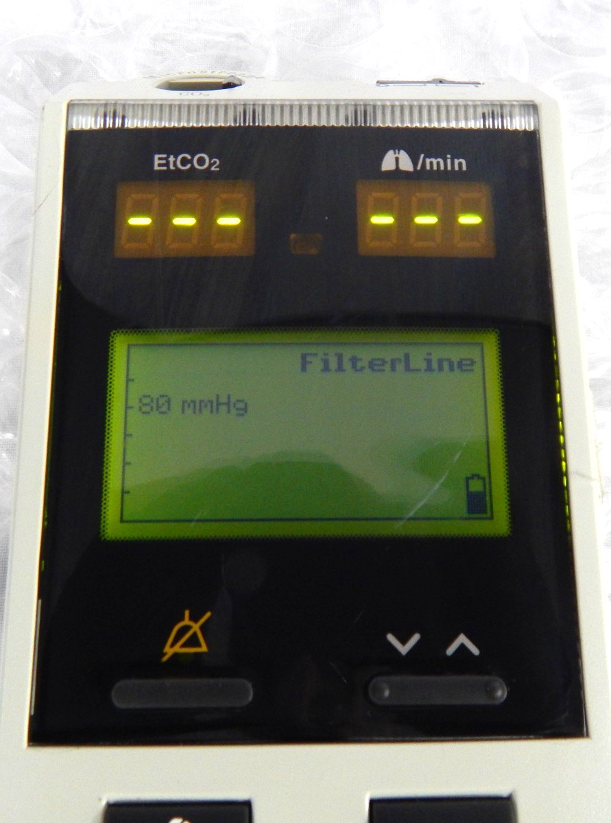 ORIDION MICROCAP HANDHELD CAPNOGRAPH S/N 565