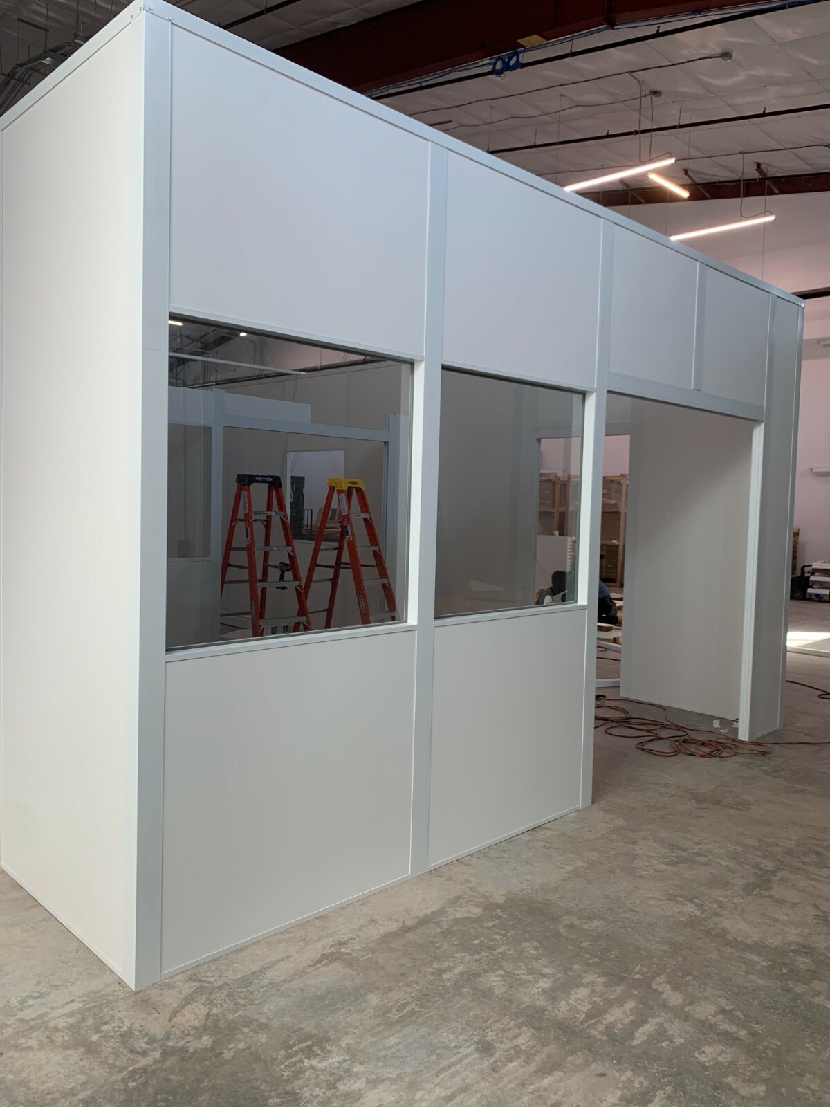 Modular Cleanroom Brand New Clean Room Many Different Classes Available.
