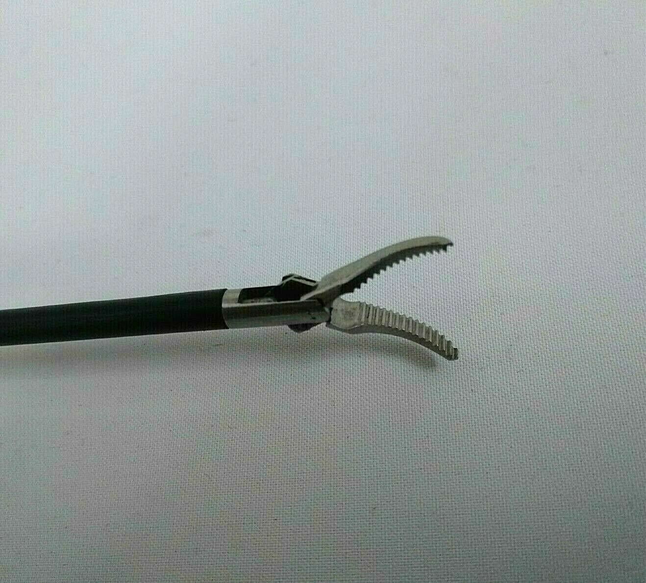 Laparoscopic Maryland Dissector Inserts Grasping Forceps Instruments 5mm x 330mm