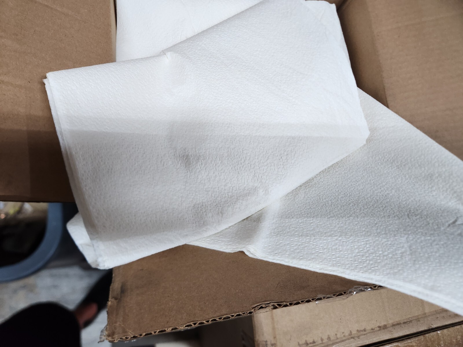TIDI 918310 DRAPE SHEETS 3 PLY TISSUE 40IN X 48IN WHITE