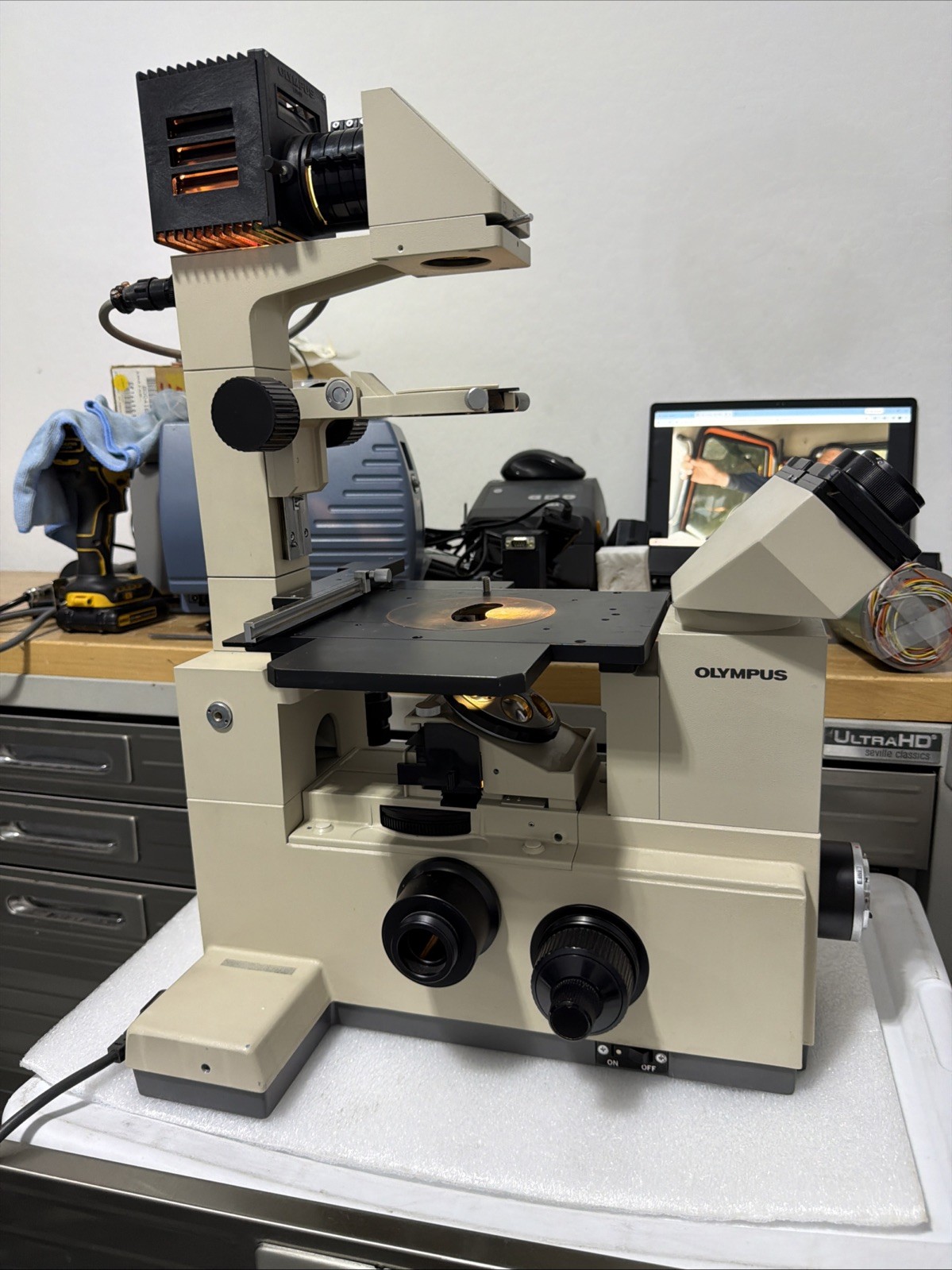 Olympus IMT-2 Inverted Phase Contrast Microscope