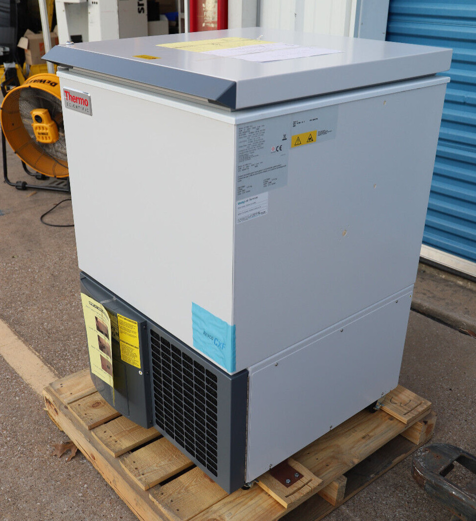 THERMO REVCO CXF ULT390-10-V ULTRA LOW TEMPERATURE FREEZER 230V