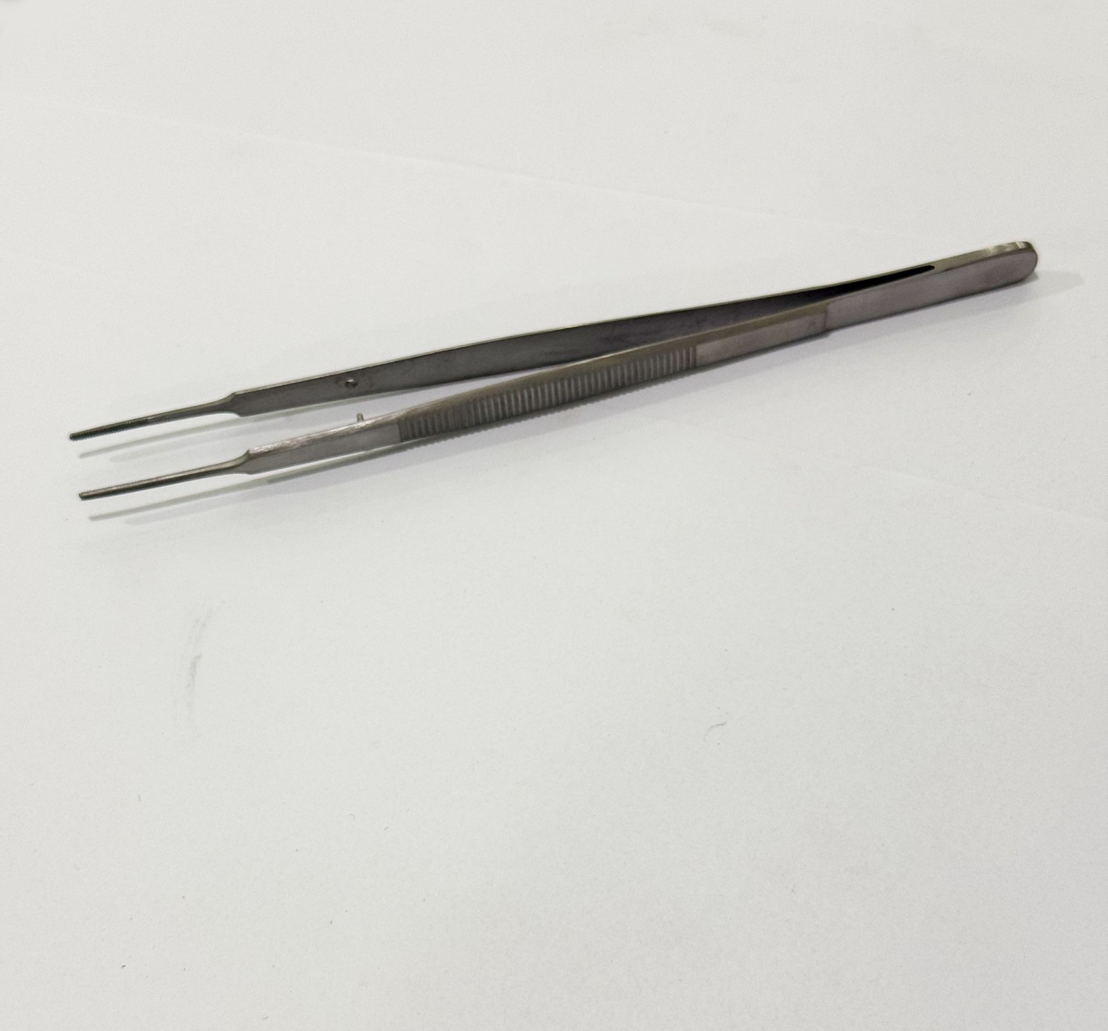 Surgical Tweezers Dressing Thumb Plain Forceps Standard Serrated