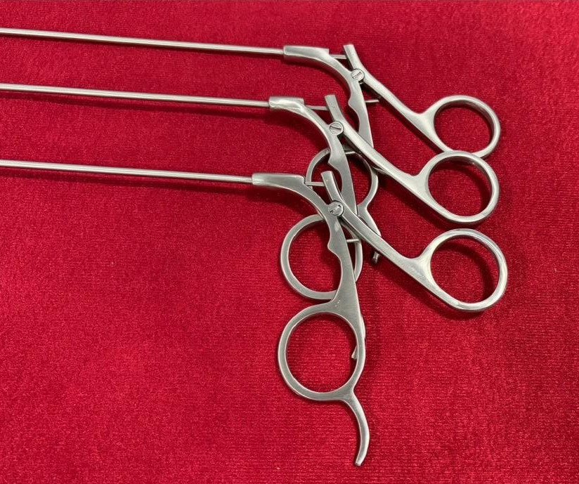 3-nos Laparoscopic PCNL Alligator Forceps 9FR 40cm Endoscopy Reusable Instrument