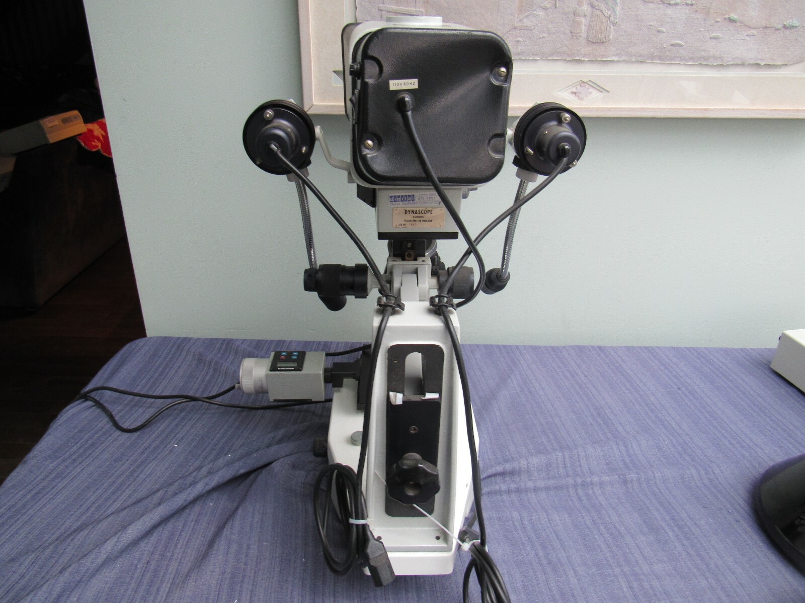 Vision Engineering Stereo Dynascope with stand, 4 optics.