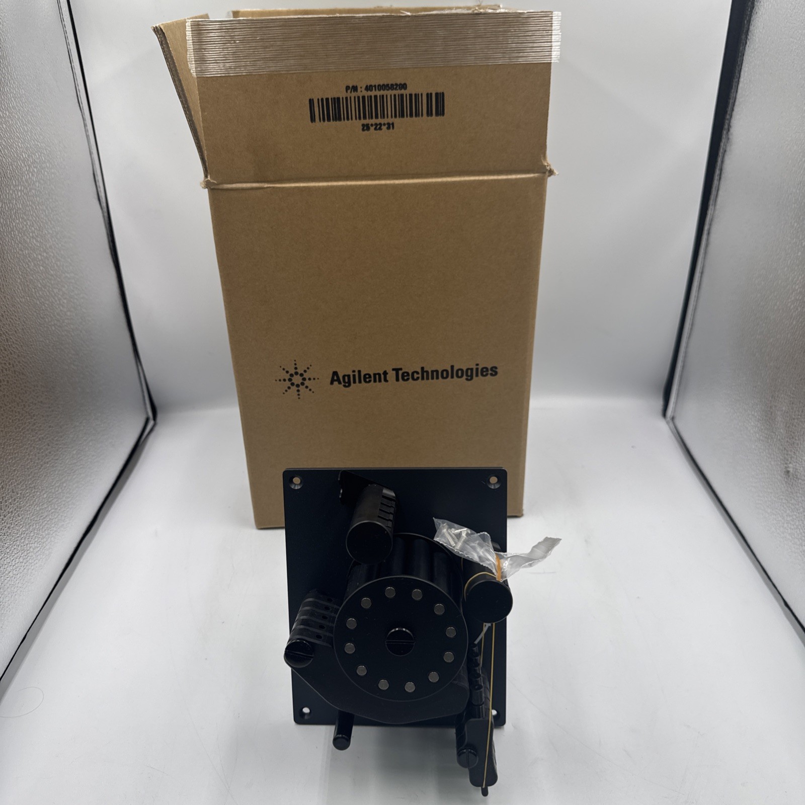 NEW!! AGILENT TECHNOLOGIES G8020-67018 PERISTALIC PUMP 5 CHANNEL