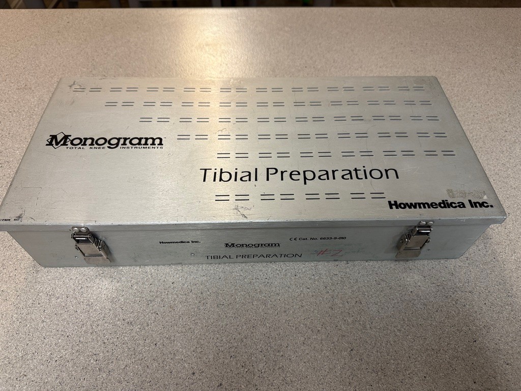 Howmedica 6633-9-010 MONOGRAM TIBIAL PREPRATION. 97% COMPLETE.