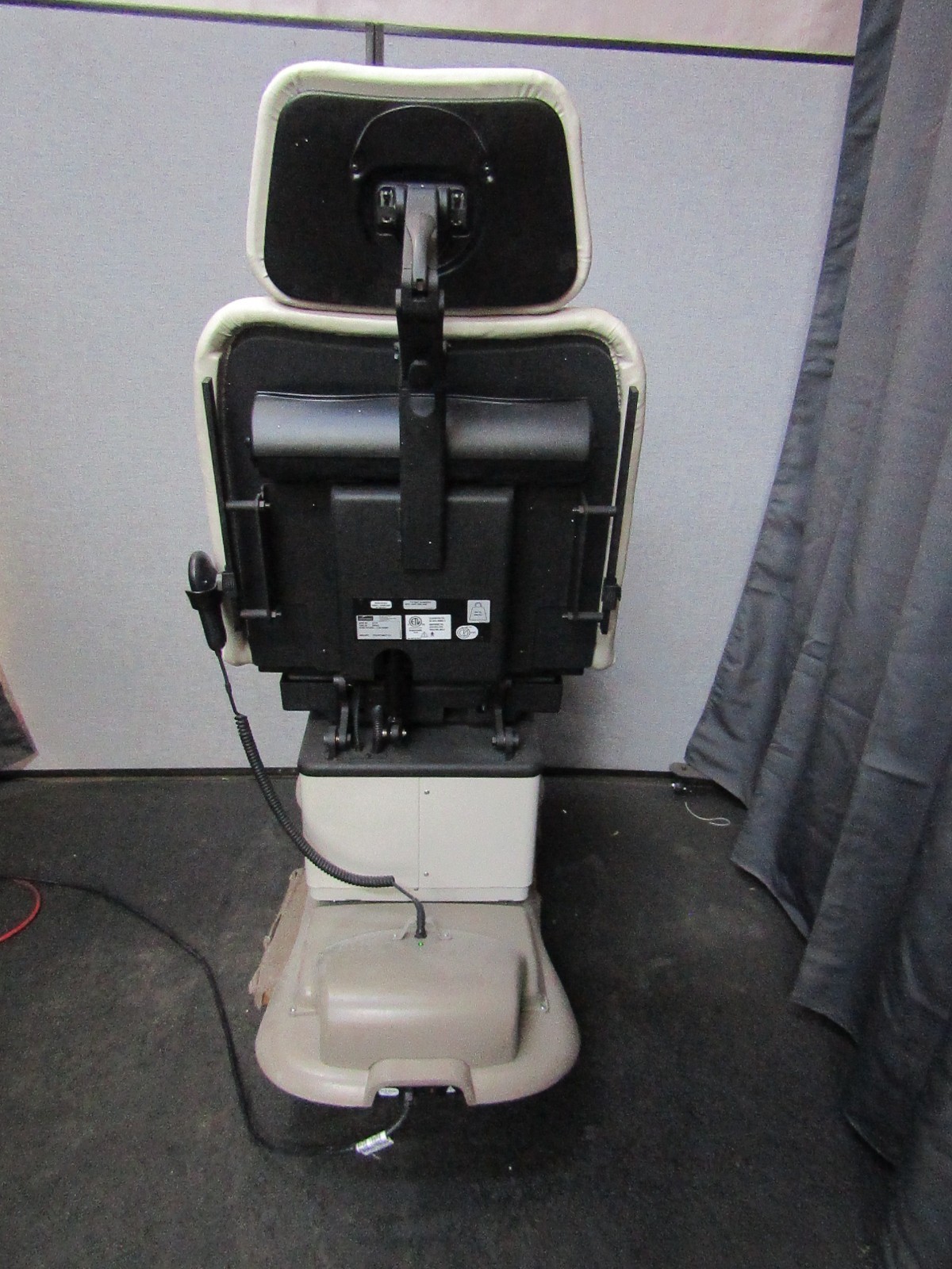 Midmark/Ritter Model 230-03 Power Procedural Chair – Biomed Tested