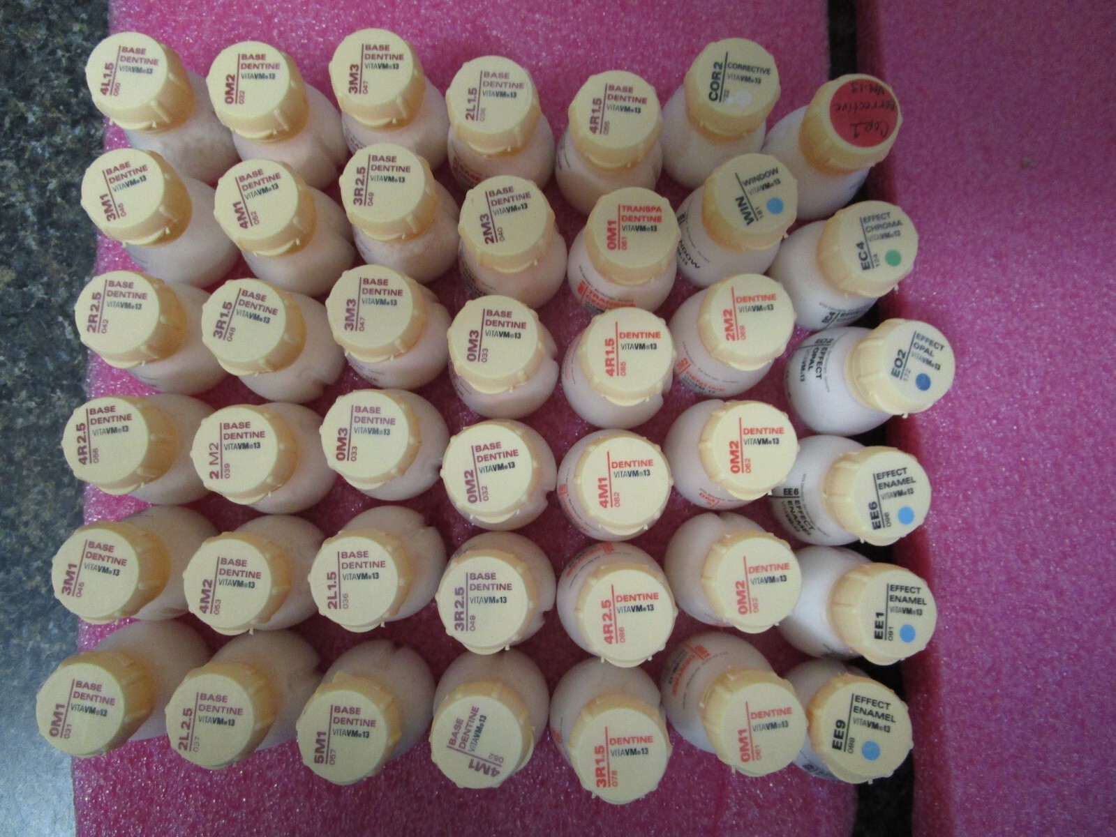 Vita VM13 Base Dentine, Dentine & Effect Enamels 12g Powders – Lot of 42