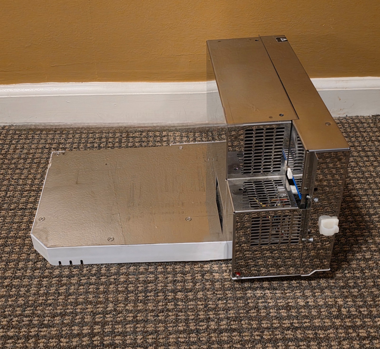 Agilent G7167-60101 InfinityLab LC Series Sample Thermostat Cooler +WARRANTY