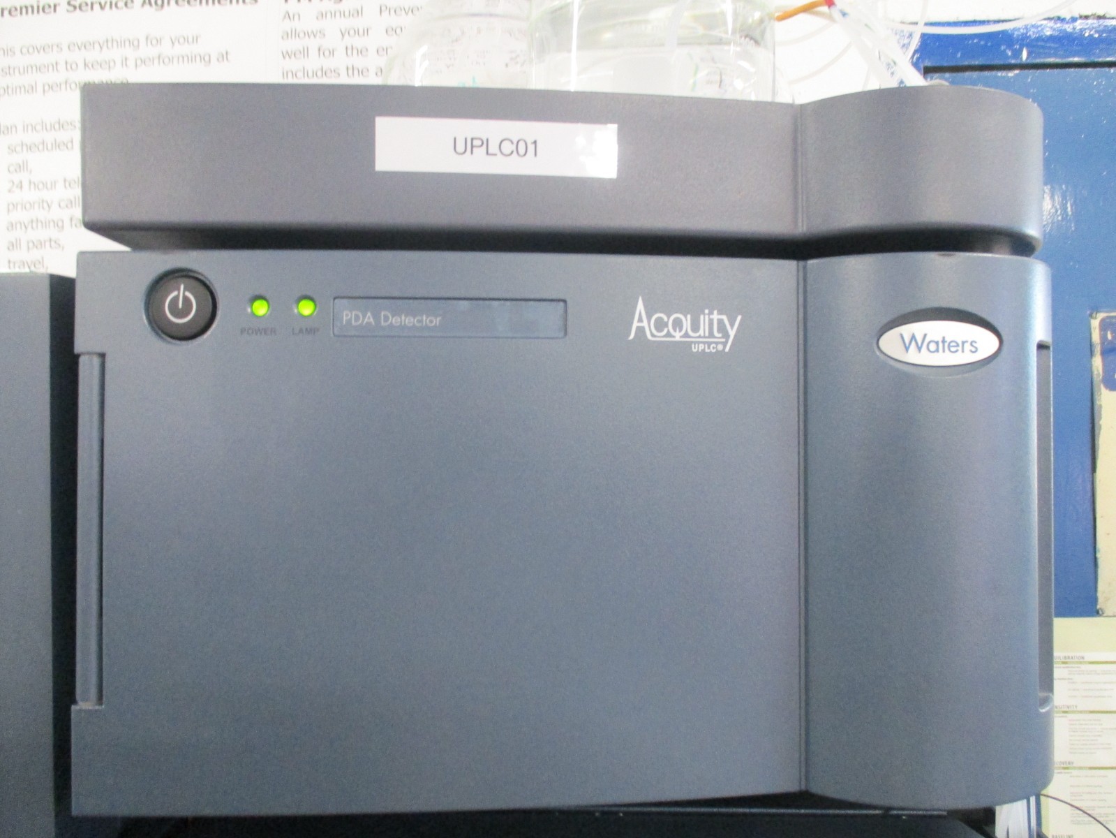 Waters Acquity I Class UPLC System- Sample Organizer /PDA and Empower 3 Computer