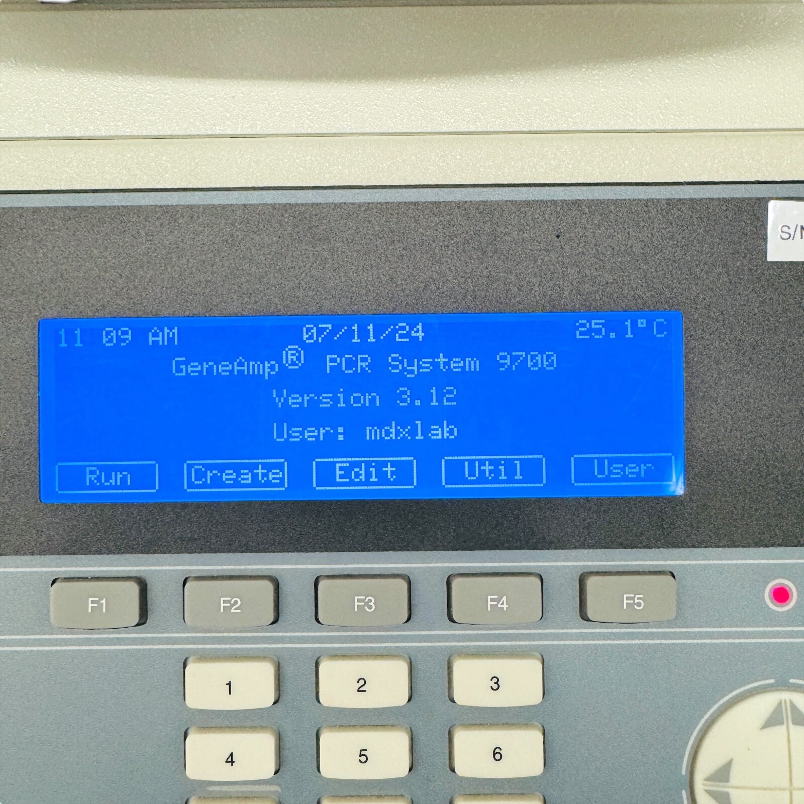 Applied Biosystems 9700 GeneAmp PCR System Thermal Cycler 96 Well, N8050200