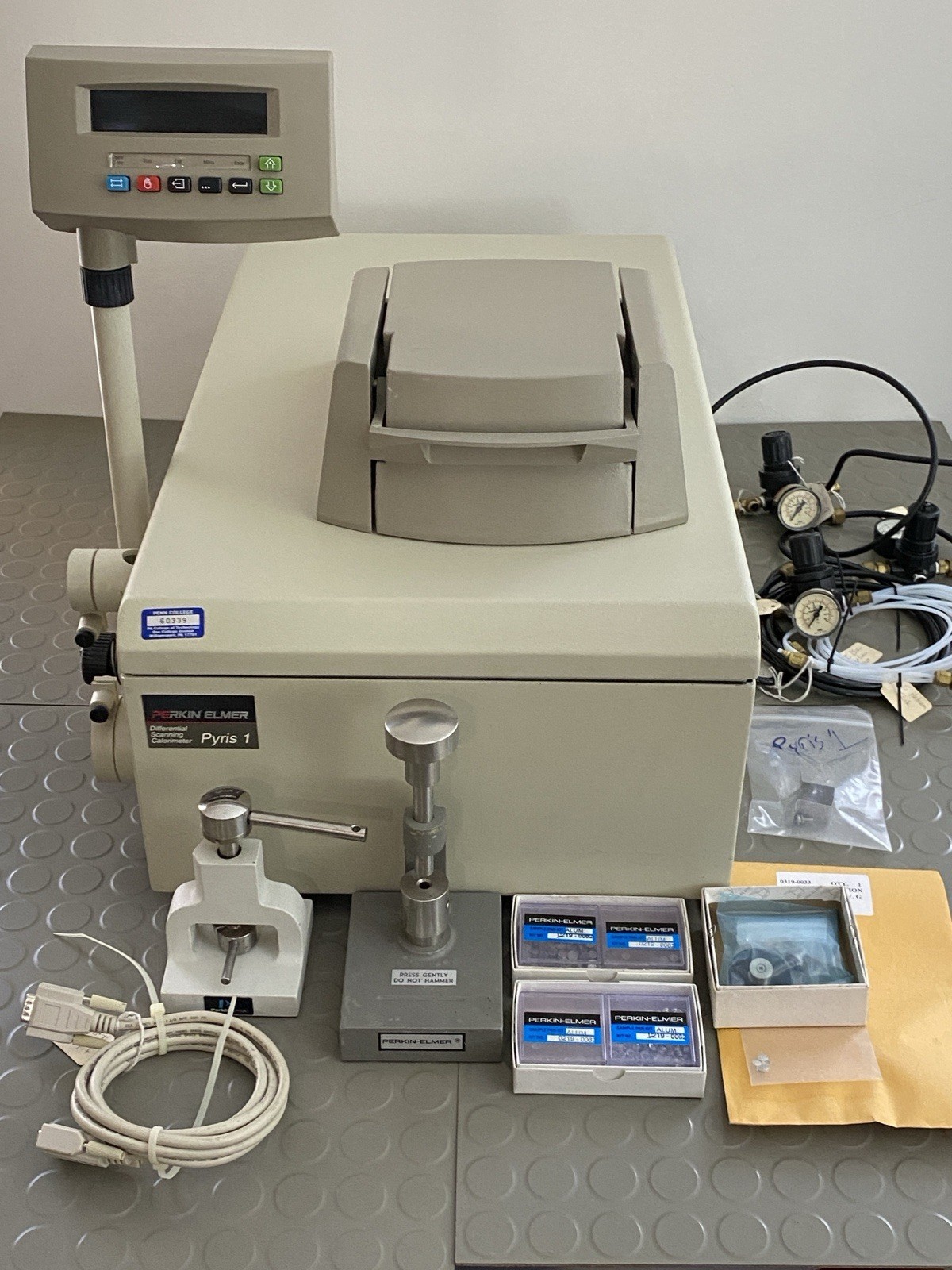 Perkin Elmer Pyris 1 DSC Differential Scanning Calorimeter, Parts & Accessories